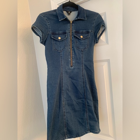 Denim Guess Dress - Picture 4 of 4